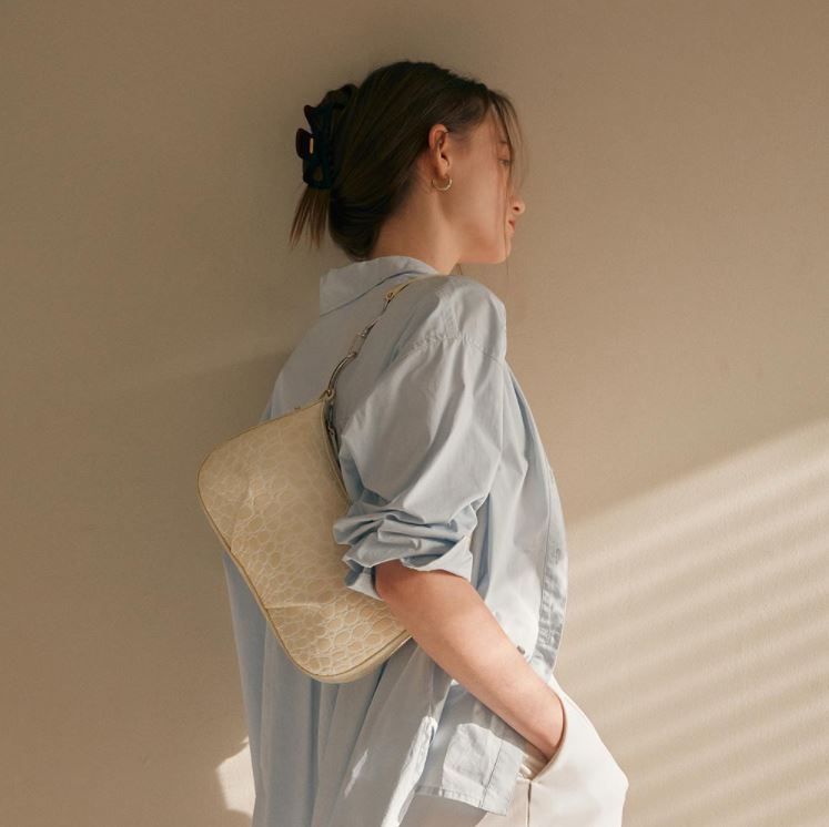 韓國LOEUVRE - Sac de Vallee (ECRU)